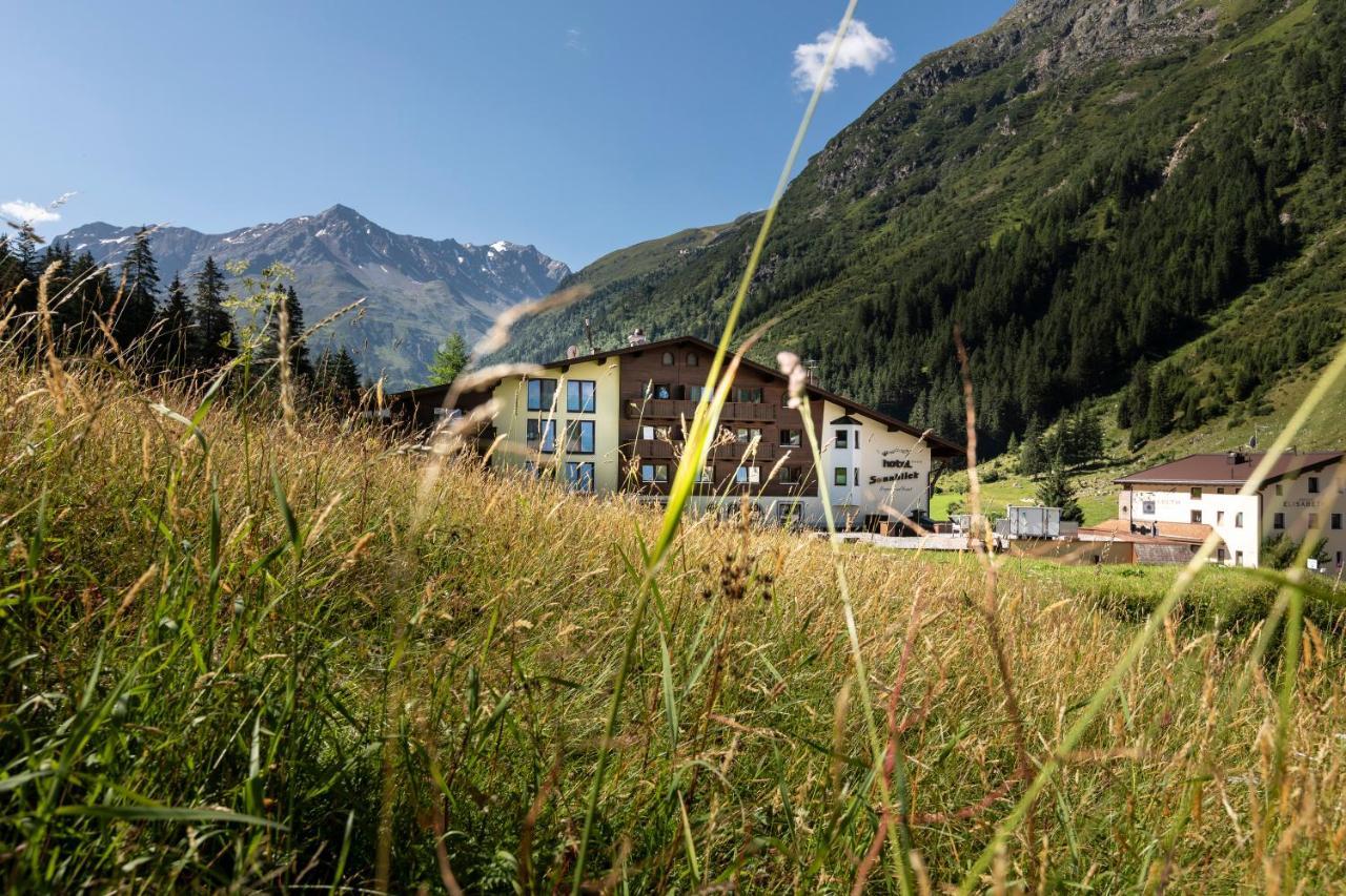 Hotel Sonnblick Sankt Leonhard im Pitztal Exterior foto
